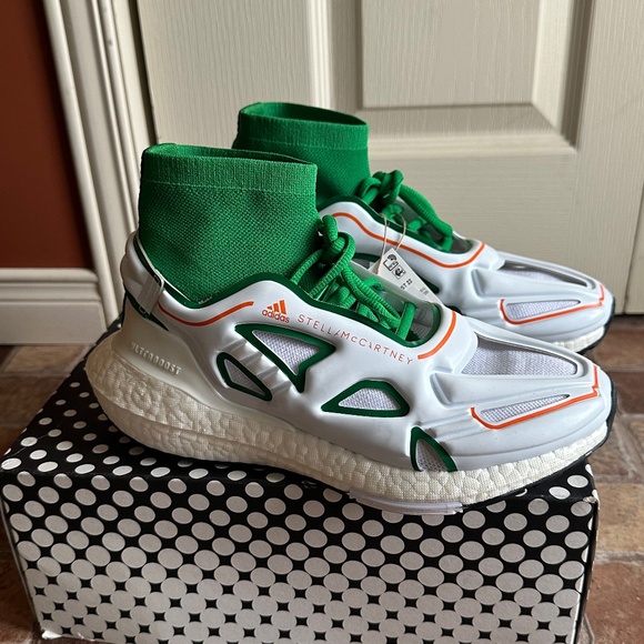 ADIDAS BY STELLA MCCARTNEY ULTRABOOST 22 SHOES - Picture 3 of 11